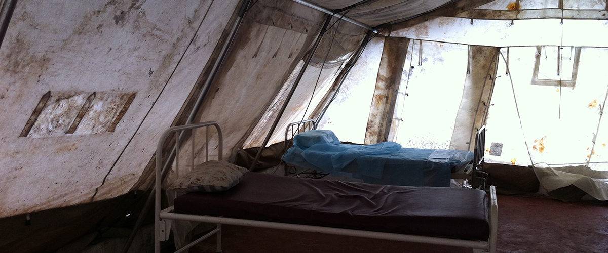 mb4 eingesperrt und ausgegrenzt ebola isolation center cdc global via wikicommons kopie